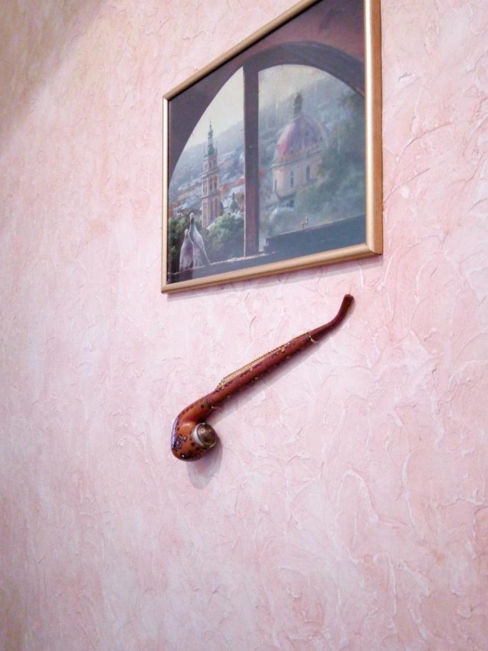 Flat On Sheptytskykh Apartman Lviv Kültér fotó
